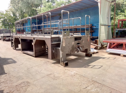 Corinai srl ad Adria - Carpenteria e saldatura navale ed industriale